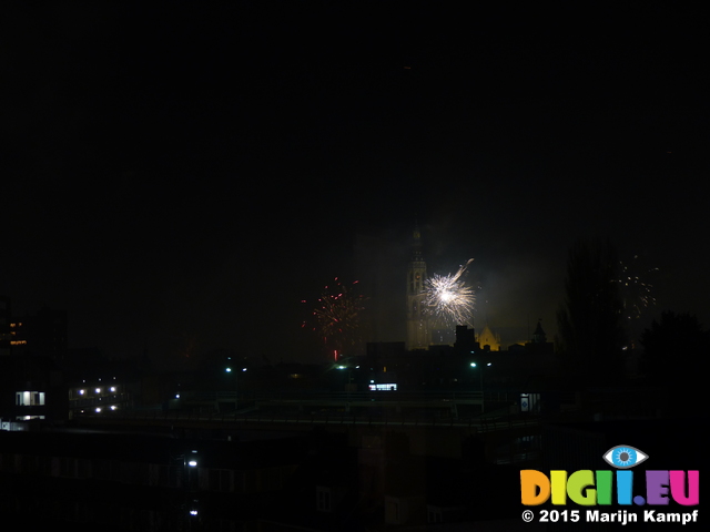 FZ011163 Fireworks by Grote Kerk Breda